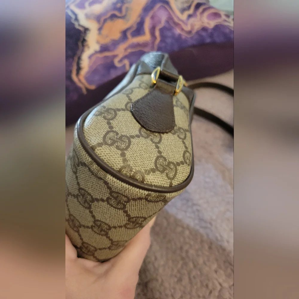 Authentic Gucci Sherry Line Bag With GG Pattern - Picture 6 of 16